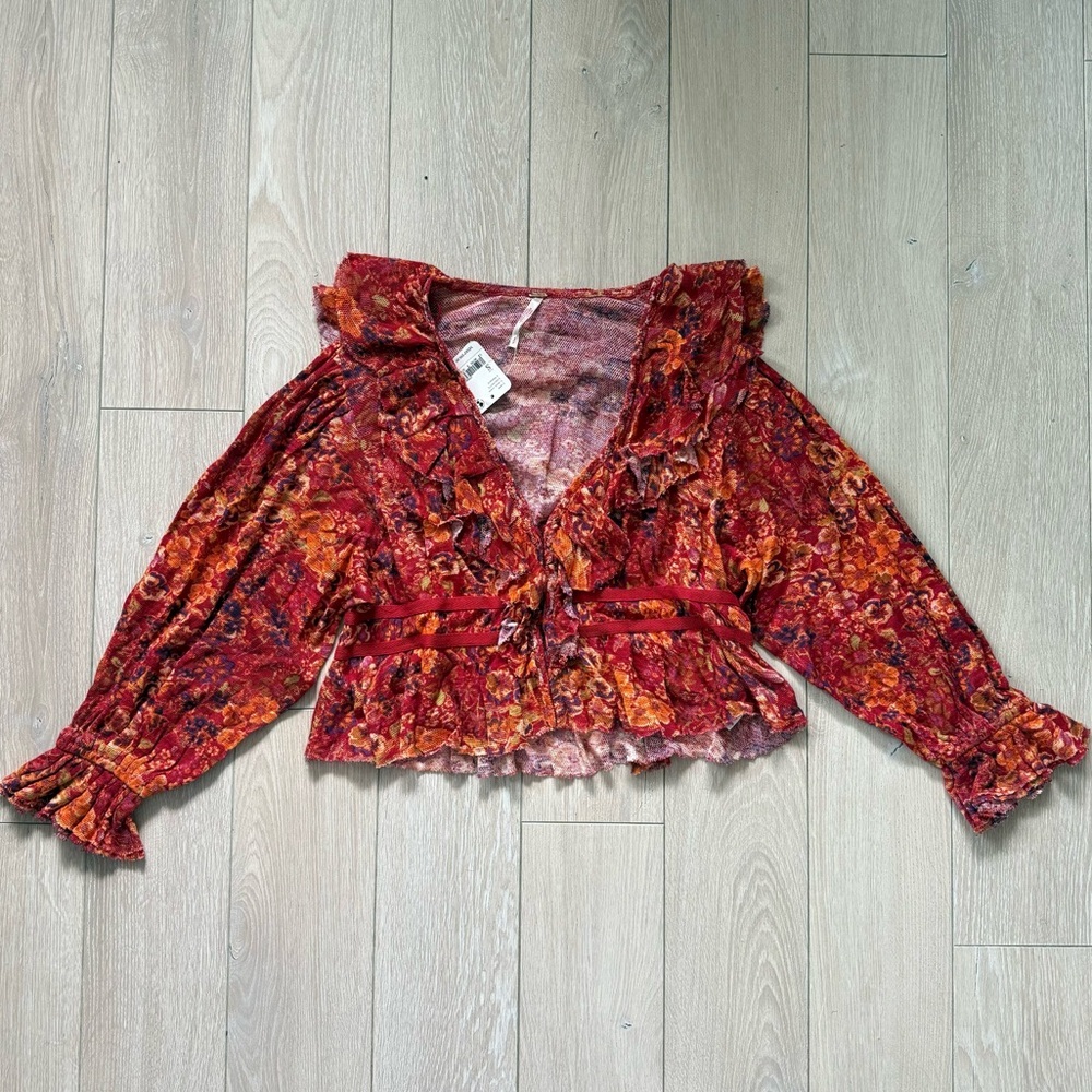 NWT Free People Rudi Ruffle Cropped Top Cherry Floral Blouse Boho - Picture 2 of 12